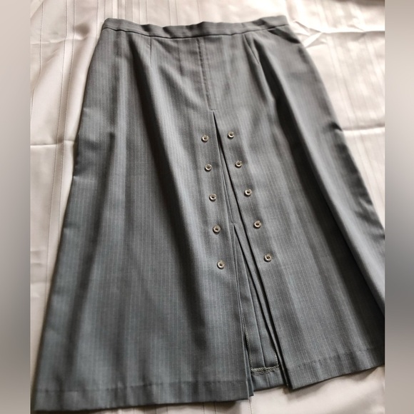 Vtg Soft Blue Pinstripe Skirt - Picture 6 of 13